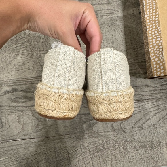 BRAND NEW Soludos x Lucy Mail - Picture 3 of 5